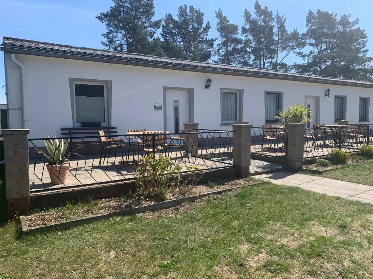 Ferienpark Buntspecht Apartment B Pruchten Exterior foto